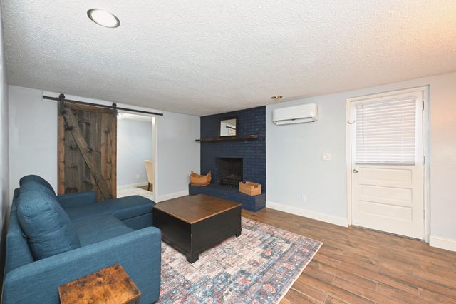 939 Sunset Dr, Gallatin, TN 37066