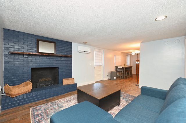 939 Sunset Dr, Gallatin, TN 37066