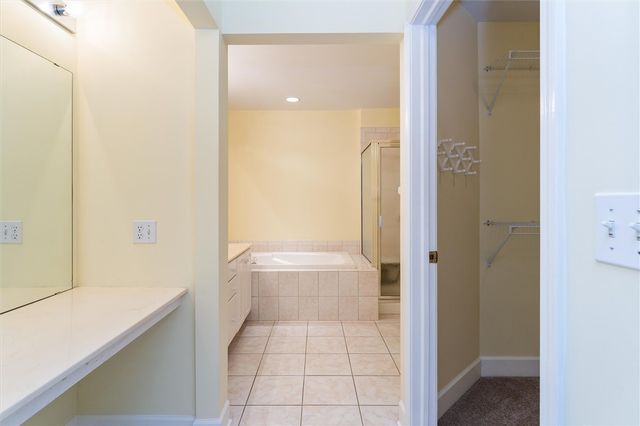 20 Magnolia Ln, Webster, NY 14580