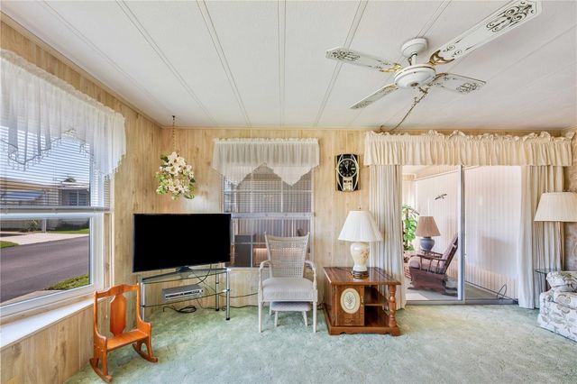 37812 VALENCIA AVENUE, Zephyrhills, FL 33541