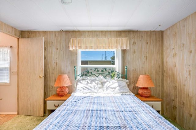 37812 VALENCIA AVENUE, Zephyrhills, FL 33541