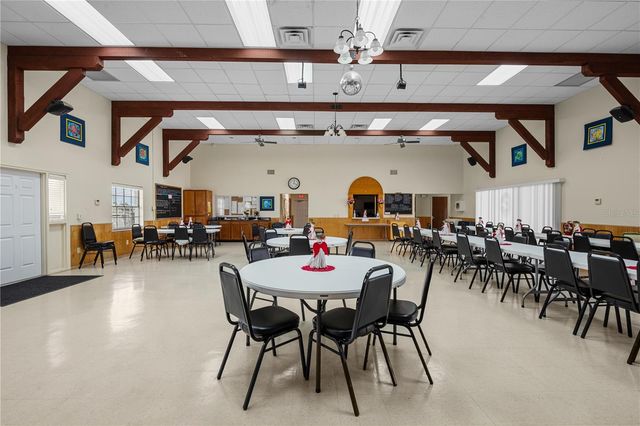 37812 VALENCIA AVENUE, Zephyrhills, FL 33541