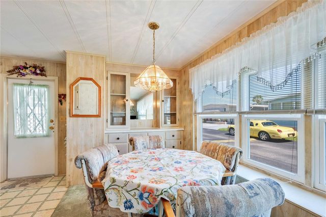 37812 VALENCIA AVENUE, Zephyrhills, FL 33541