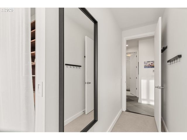 1926 W BURNSIDE St 1602, Portland, OR 97209