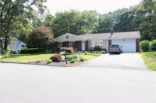 25 Beechnut Drive, Johnston, RI 02919