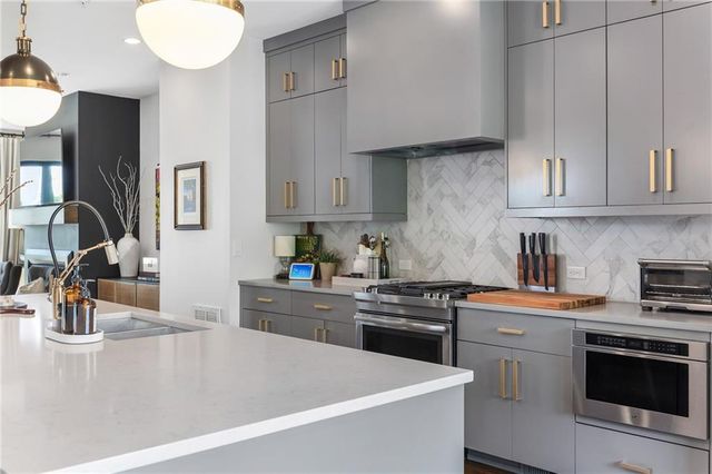 452 Plateau Place NW, Atlanta, GA 30309