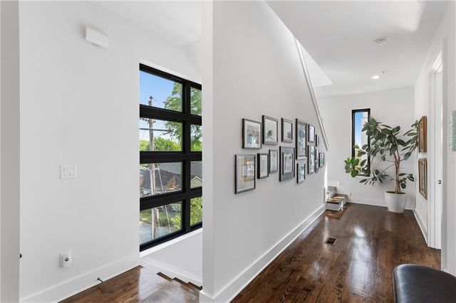 452 Plateau Place NW, Atlanta, GA 30309