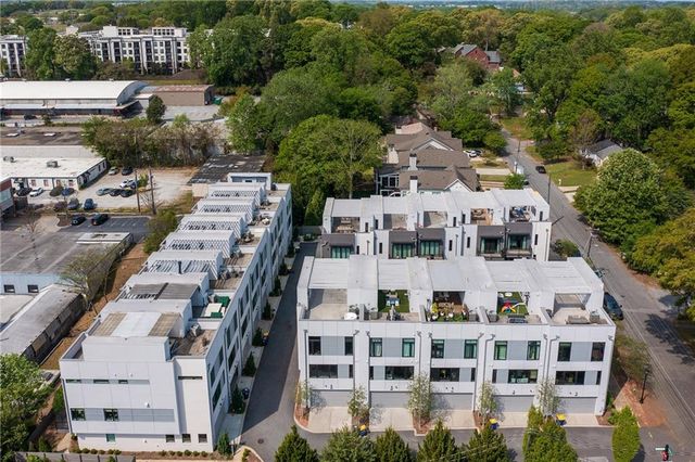 452 Plateau Place NW, Atlanta, GA 30309