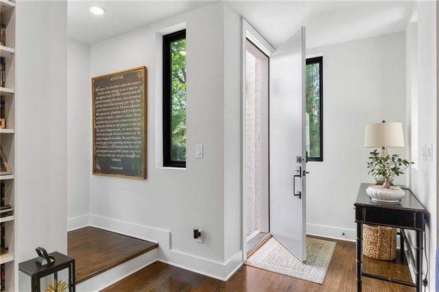 452 Plateau Place NW, Atlanta, GA 30309