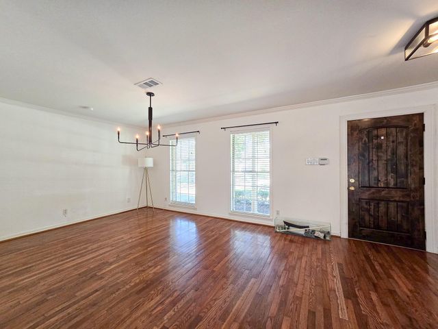 9507 Meadowbriar Lane, Houston, TX 77063