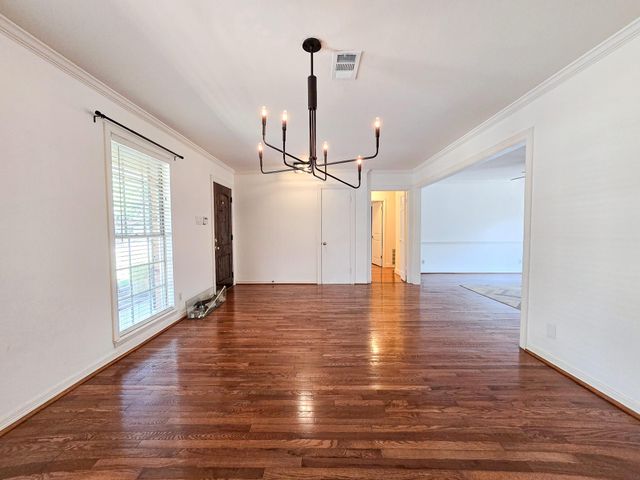 9507 Meadowbriar Lane, Houston, TX 77063