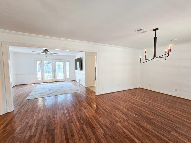 9507 Meadowbriar Lane, Houston, TX 77063