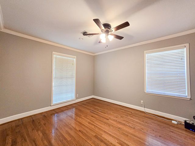 9507 Meadowbriar Lane, Houston, TX 77063