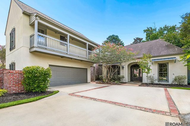 17847 Pecan Shadows Dr, Baton Rouge, LA 70810