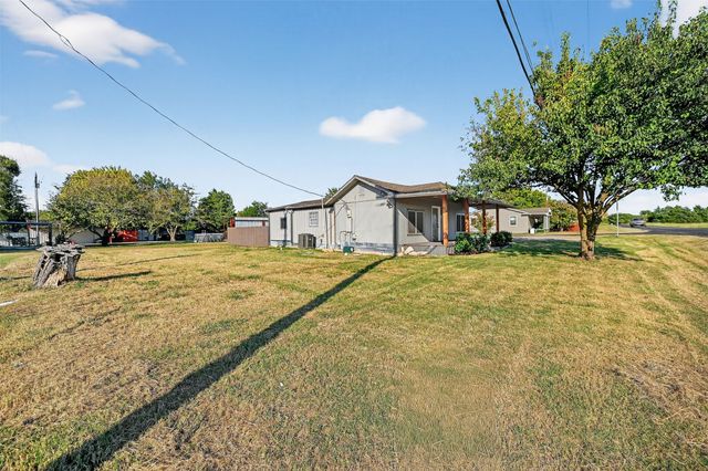 5792 County Road 918, Nevada, TX 75173