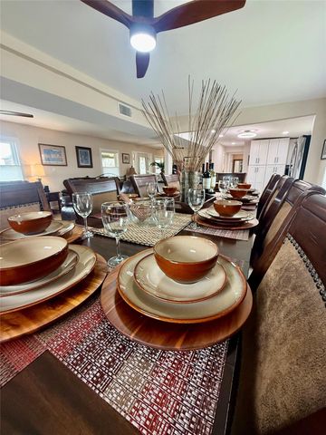 302444 Plantation, Damon, TX 77430