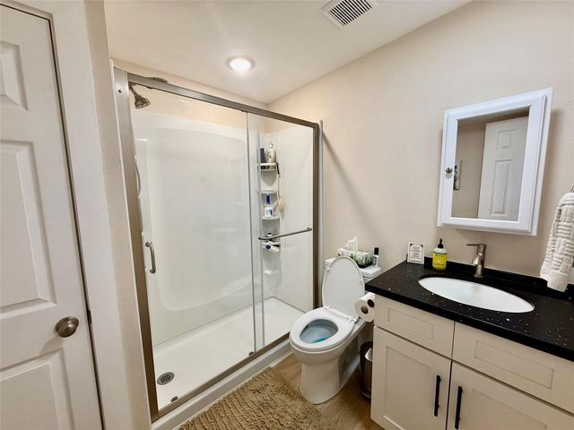 302444 Plantation, Damon, TX 77430