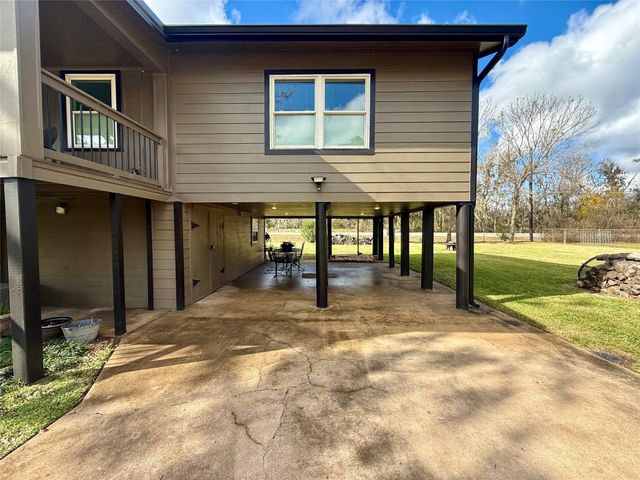 302444 Plantation, Damon, TX 77430