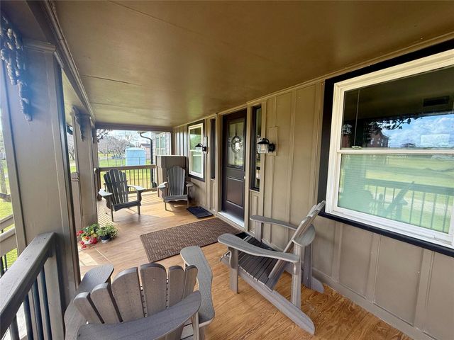 302444 Plantation, Damon, TX 77430