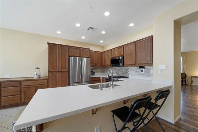13427 Cypress, Victorville, CA 92395