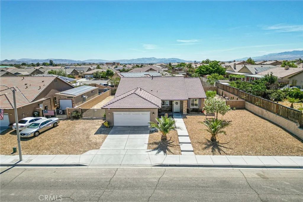 13427 Cypress, Victorville, CA 92395