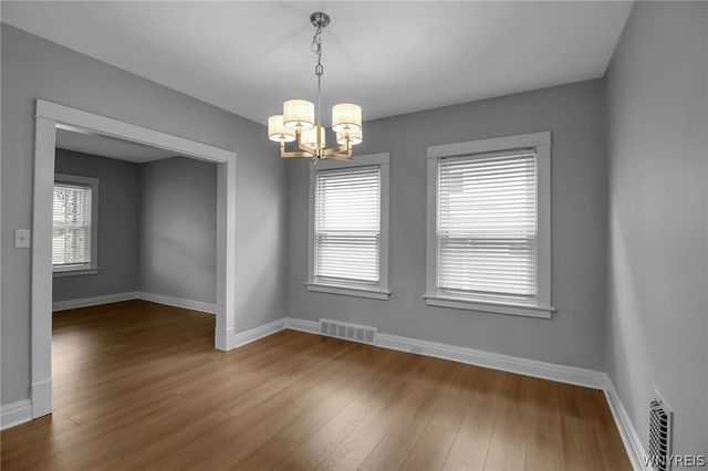 800 Amherst Street, Buffalo, NY 14216