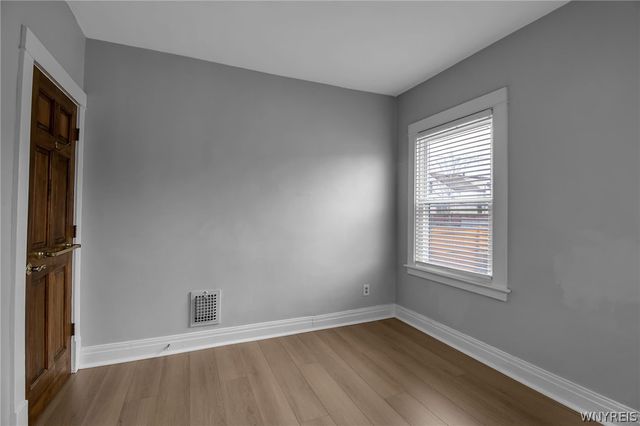 800 Amherst Street, Buffalo, NY 14216