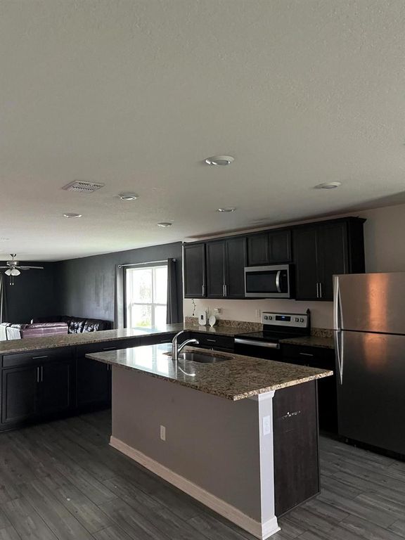 Image 3 of property listing at 5516 Jamboree Drive, Fort Pierce, FL 34947