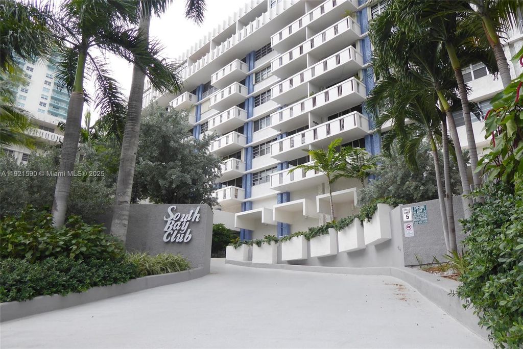 800 West Ave 415, Miami Beach, FL 33139