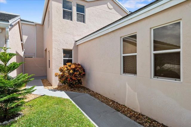 1007 Island Manor Drive, Greenacres, FL 33413