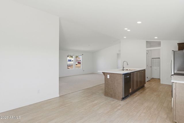 20901 E Park View Lane, Cordes Lakes, AZ 86333