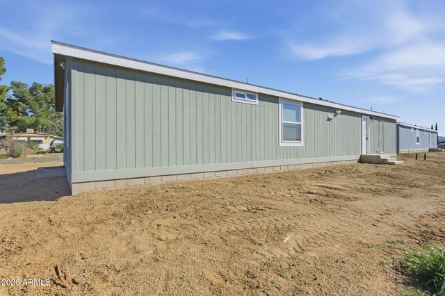 20901 E Park View Lane, Cordes Lakes, AZ 86333