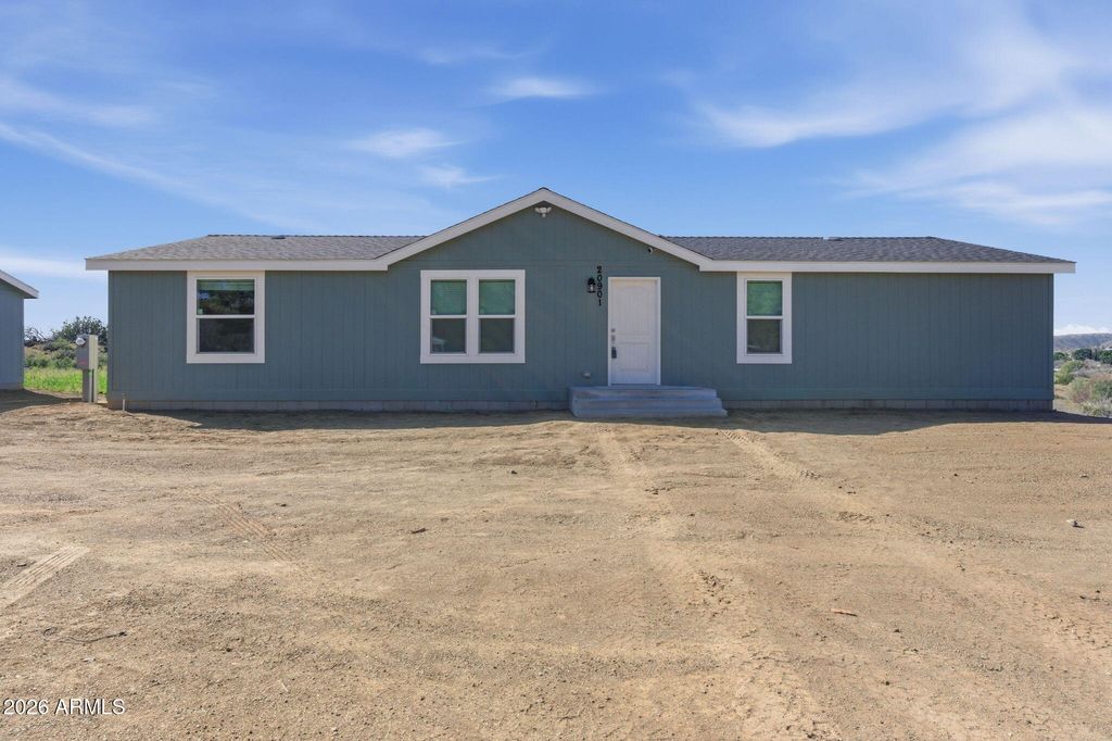 20901 E Park View Lane, Cordes Lakes, AZ 86333