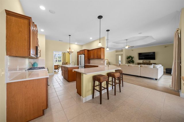 5092 NE 81ST BOULEVARD, Wildwood, FL 34785