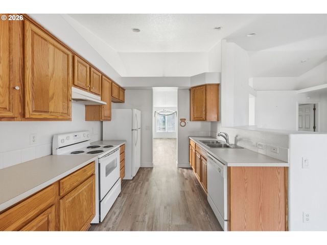 1230 Rupp St, Eugene, OR 97402