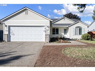 1230 Rupp St, Eugene, OR 97402