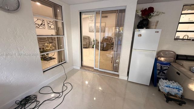 15363 SW 77th Ln 15363, Miami, FL 33193