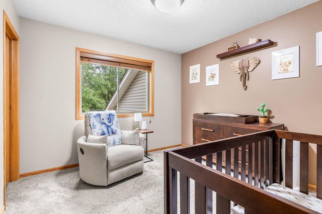 6800 Aldrich Avenue N, Brooklyn Center, MN 55430