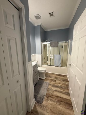 303 S Houston Springs Boulevard, Perry, GA 31069