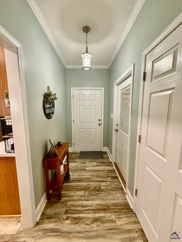 303 S Houston Springs Boulevard, Perry, GA 31069