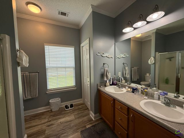 303 S Houston Springs Boulevard, Perry, GA 31069