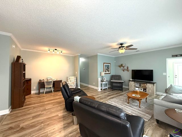303 S Houston Springs Boulevard, Perry, GA 31069