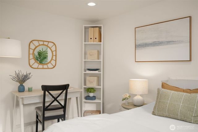 7341 B 21st Avenue NE, Seattle, WA 98115