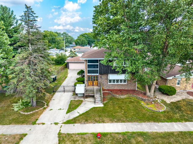 18309 Bock Road, Lansing, IL 60438