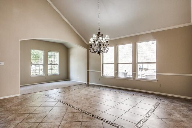 8810 Weston Lane, Lantana, TX 76226