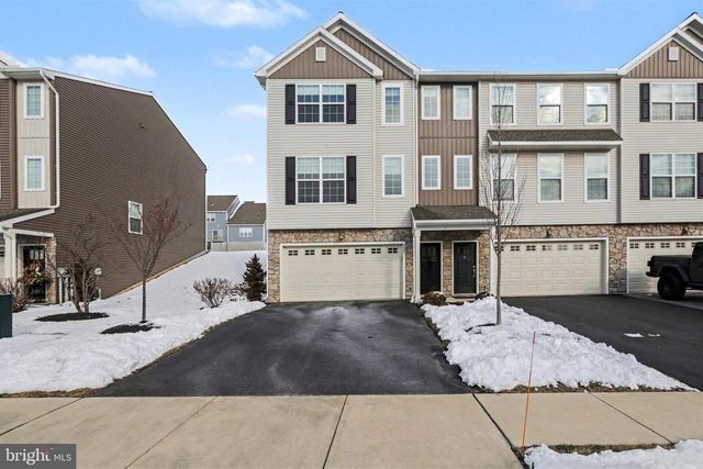 557 BROOK SHIRE CT, Mechanicsburg, PA 17055