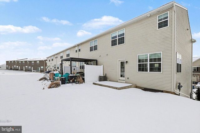 557 BROOK SHIRE CT, Mechanicsburg, PA 17055