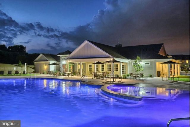 557 BROOK SHIRE CT, Mechanicsburg, PA 17055