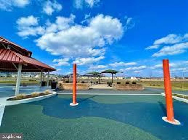 557 BROOK SHIRE CT, Mechanicsburg, PA 17055