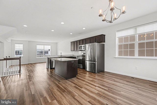 557 BROOK SHIRE CT, Mechanicsburg, PA 17055